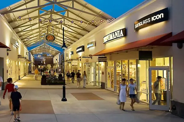 beginner guide to outlet shopping
