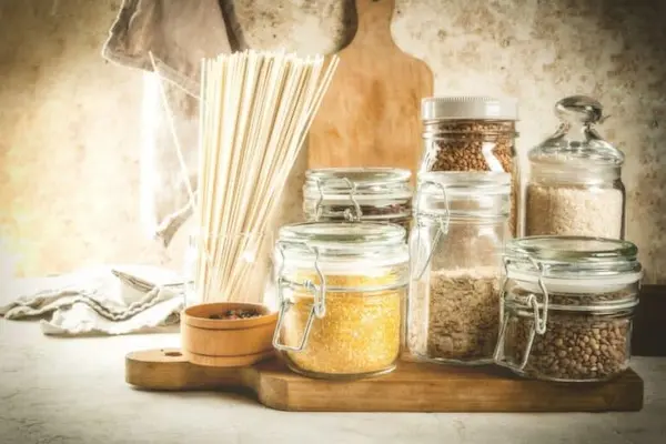 frugal kitchen staples to stock